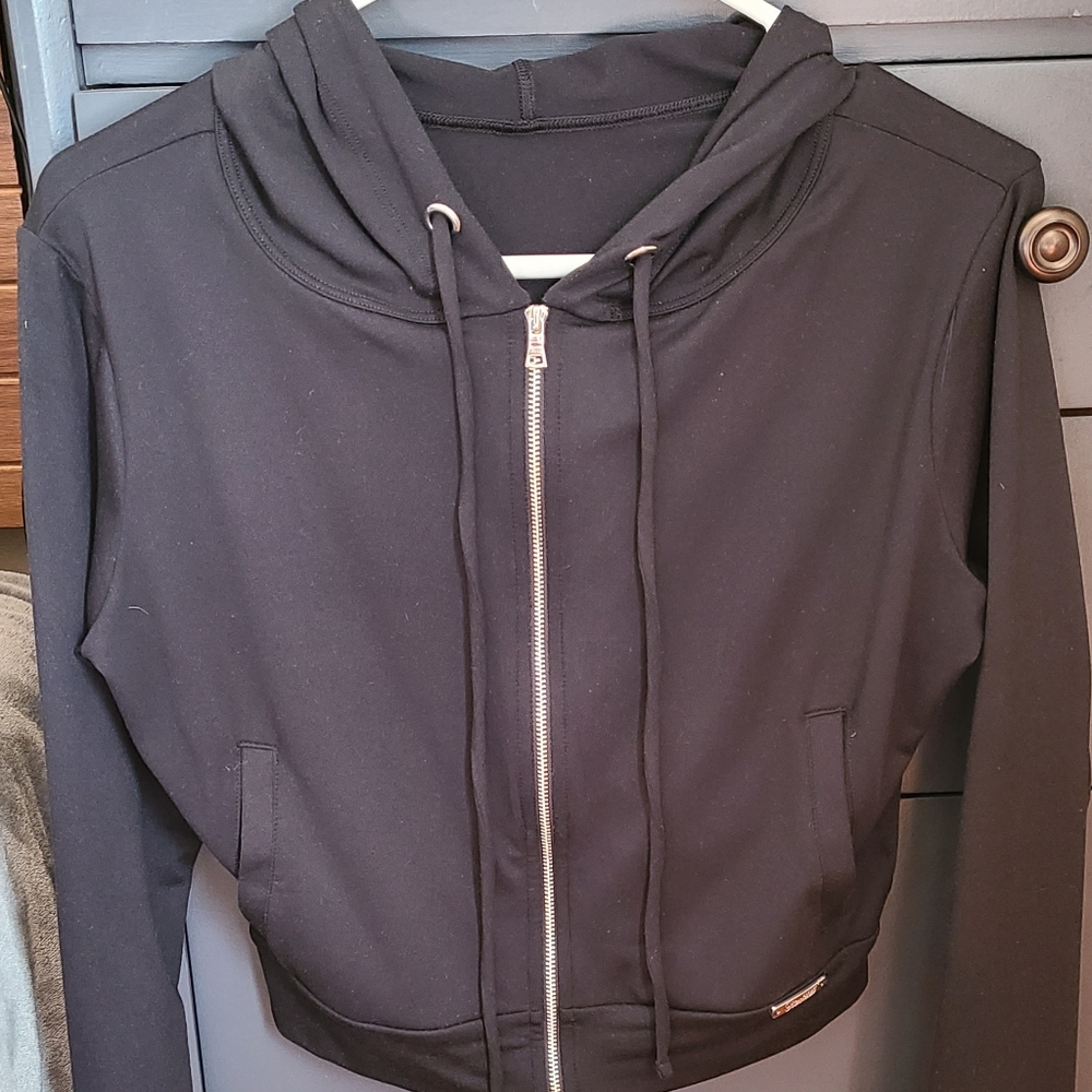 Bombshell sportswear signature crop jacket